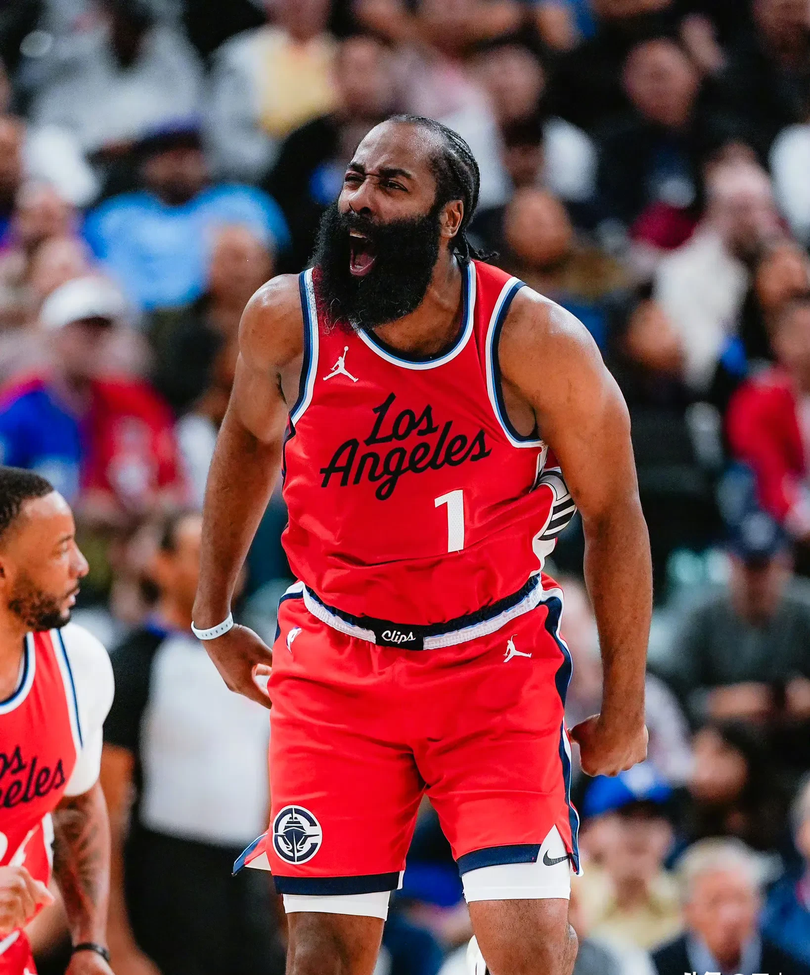  哈登新星比分优势明显表现惊艳，巴黎圣日耳曼未来可期！-开云官网网址